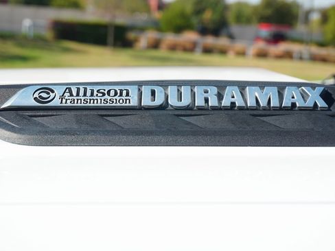 Used 2024 Chevrolet Silverado 2500 W/T image 9