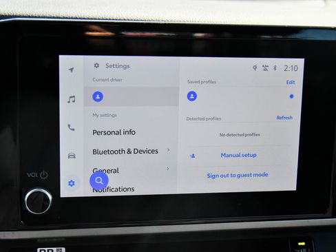 Used 2025 Toyota Camry LE image 21