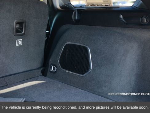 Used 2023 Jeep Grand Cherokee Overland image 38