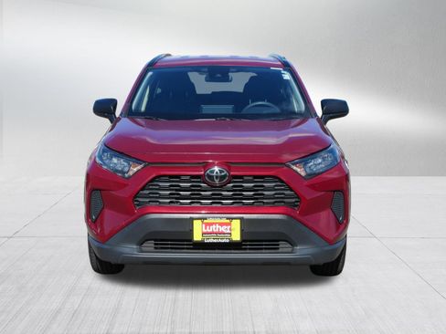 Used 2019 Toyota RAV4 LE w/ Carpet Mat Package AWD/4WD image 2
