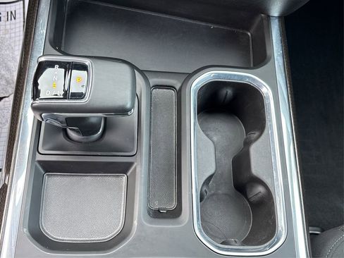 Used 2024 Chevrolet Silverado 1500 RST w/ Z71 Off-Road Package image 21