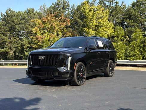 Used 2026 Cadillac Escalade V w/ LPO, ONYX Package AWD/4WD image 14
