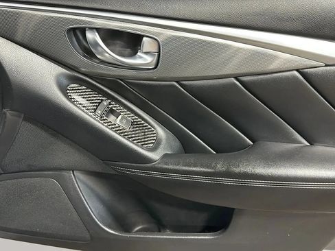 Used 2015 INFINITI Q50 Premium AWD/4WD image 17