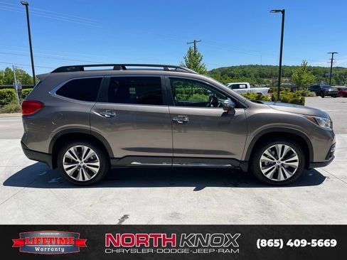 Used 2021 Subaru Ascent Touring AWD/4WD image 23
