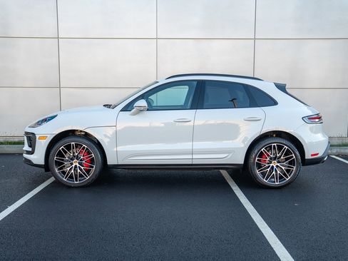 New 2026 Porsche Macan S image 2