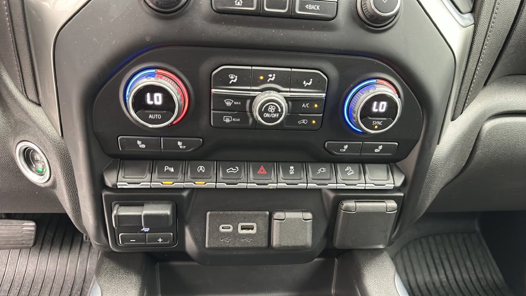 Used 2021 Chevrolet Silverado 1500 LT Trail Boss w/ Convenience Package II AWD/4WD image 20