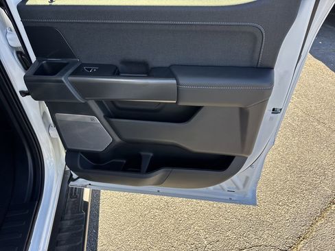 New 2025 Ford F150 Lariat w/ Equipment Group 501A Mid image 16