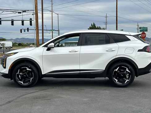 New 2026 Kia Sportage EX AWD/4WD image 8