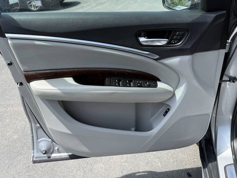 Used 2019 Acura MDX SH-AWD image 10
