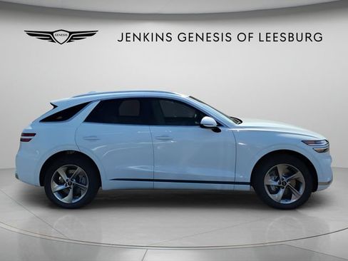 Used 2026 Genesis GV70 2.5T Select AWD/4WD image 3