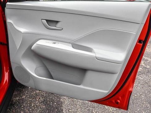 Certified 2026 Hyundai Kona SEL Sport AWD/4WD image 40
