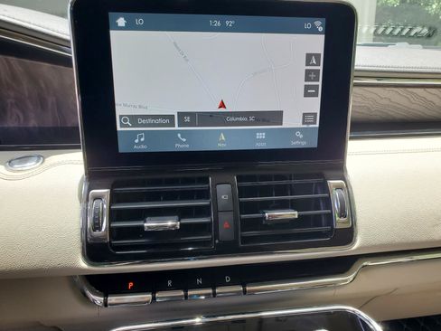 Used 2018 Lincoln Navigator Reserve AWD/4WD image 43
