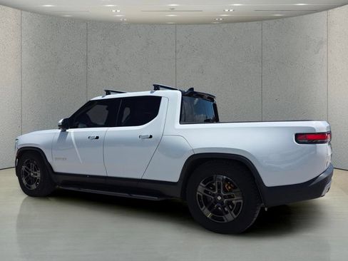 Used 2022 Rivian R1T Adventure AWD/4WD image 8