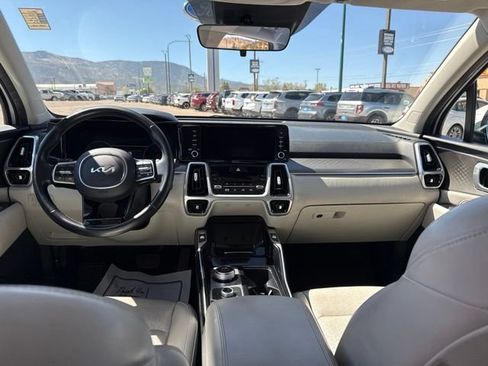 Used 2022 Kia Sorento SX AWD/4WD image 22