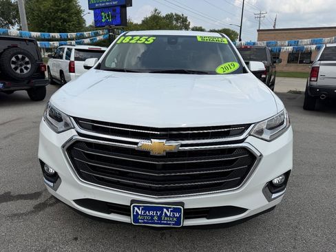 Used 2019 Chevrolet Traverse Premier w/ LPO, Floor Liner Package AWD/4WD image 2
