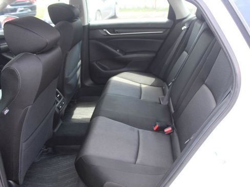 Used 2021 Honda Accord EX image 12