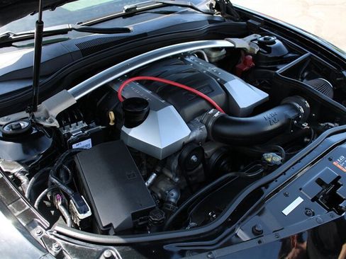 Used 2014 Chevrolet Camaro SS w/ SS Performance Package RWD image 25