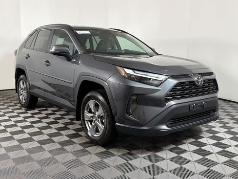 Used 2024 Toyota RAV4 XLE FWD image 24