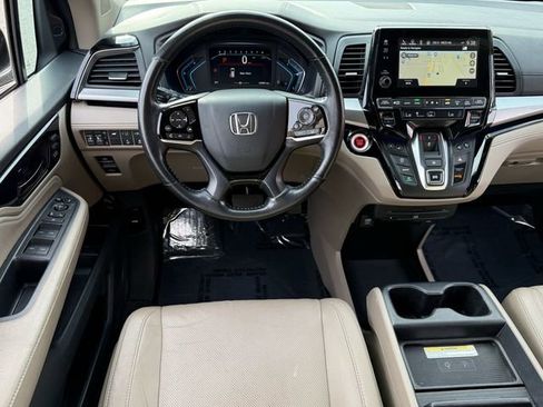 Used 2019 Honda Odyssey Elite image 6