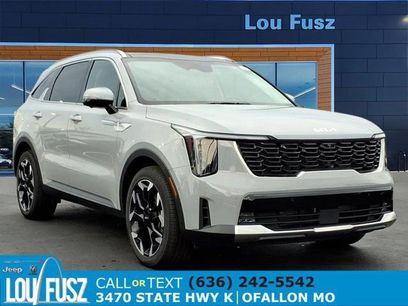 Used 2025 Kia Sorento SX