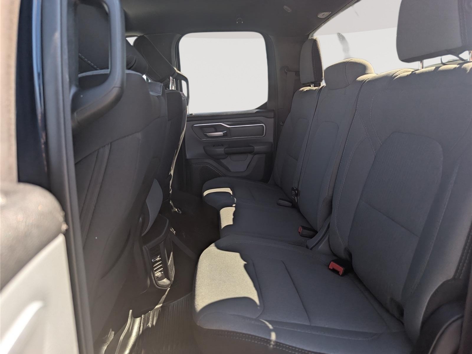 Used 2022 RAM 1500 Big Horn AWD/4WD image 16