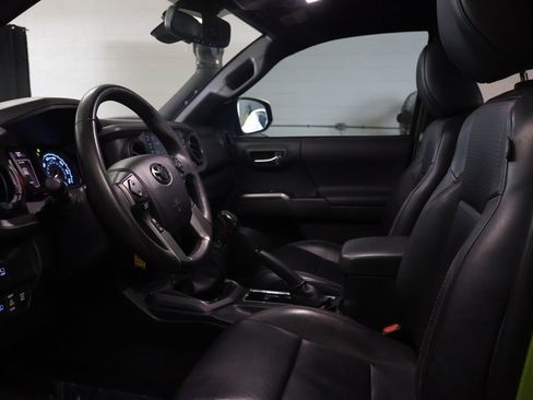 Used 2022 Toyota Tacoma TRD Pro image 17