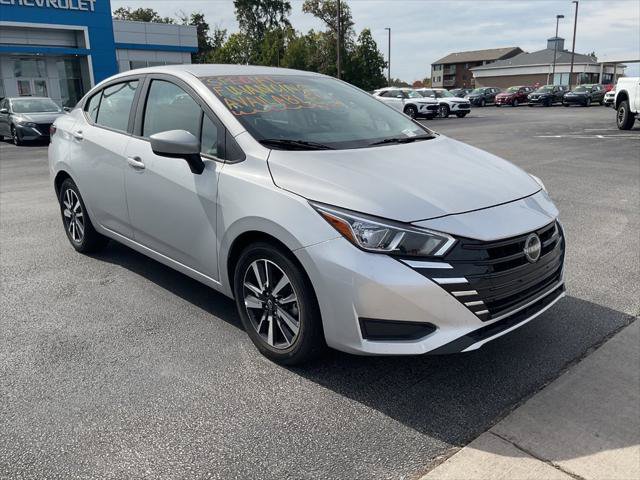 Used 2024 Nissan Versa SV FWD image 3