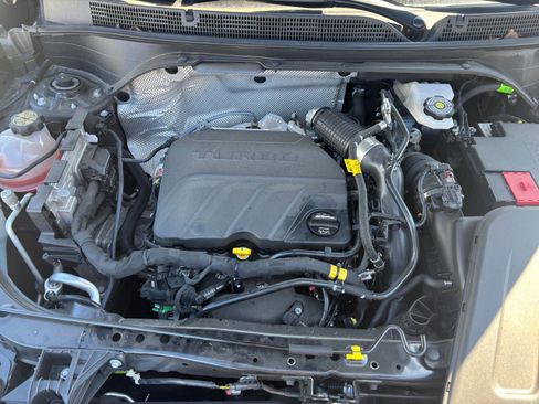 Used 2025 Buick Envista Sport Touring image 31