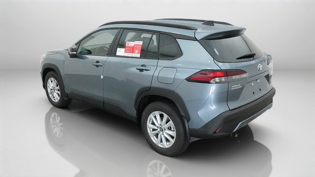 New 2026 Toyota Corolla Cross LE FWD image 8