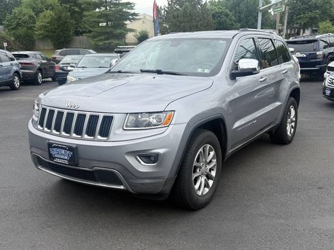 Used 2016 Jeep Grand Cherokee Limited AWD/4WD image 5