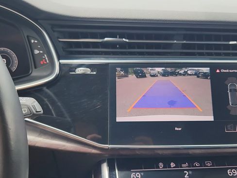 Used 2019 Audi Q8 Premium w/ Convenience Package AWD/4WD image 13