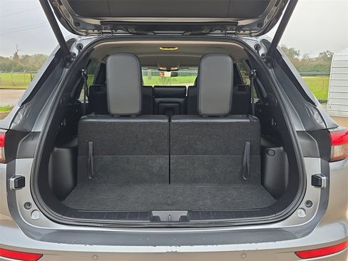 Used 2024 Mitsubishi Outlander SE image 13