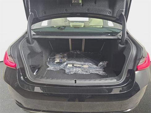 New 2026 BMW 330i xDrive Sedan w/ Premium Package image 12