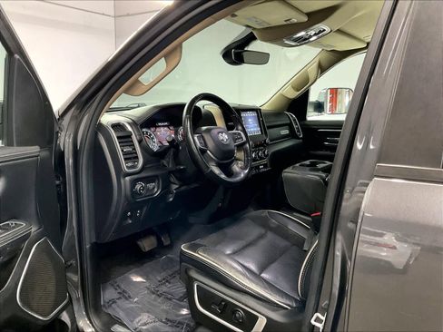 Used 2020 RAM 1500 Laramie w/ Off Road Group AWD/4WD image 15