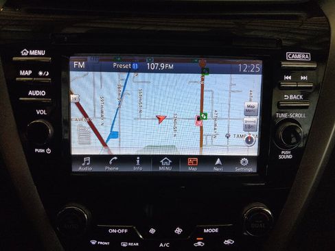 Used 2018 Nissan Murano S w/ Cargo Package FWD image 25