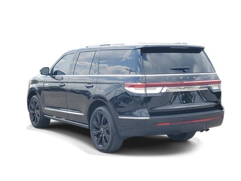 Certified 2023 Lincoln Navigator Reserve AWD/4WD image 4