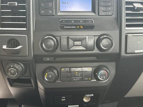 Used 2018 Ford F150 XL w/ Equipment Group 101A Mid RWD image 26