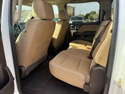 Used 2019 GMC Sierra 2500 Denali w/ Duramax Plus Package AWD/4WD image 24
