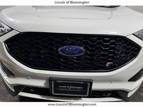 Used 2020 Ford Edge ST w/ Equipment Group 401A AWD/4WD image 12