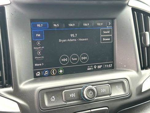 Used 2024 GMC Terrain SLE FWD image 13