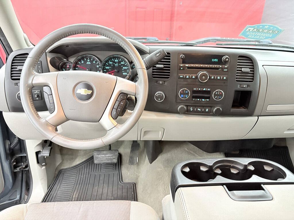 Used 2013 Chevrolet Silverado 1500 LT w/ All-Star Edition AWD/4WD image 12