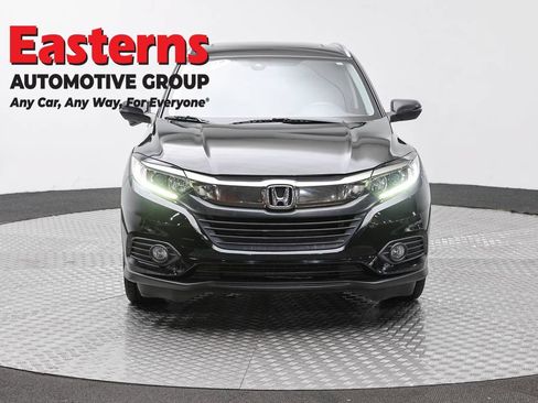 Used 2022 Honda HR-V EX image 2