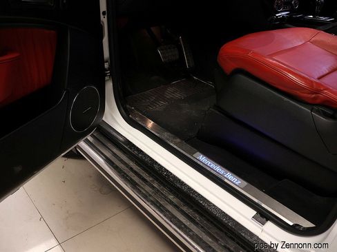 Used 2017 Mercedes-Benz G 550 G 550 image 28