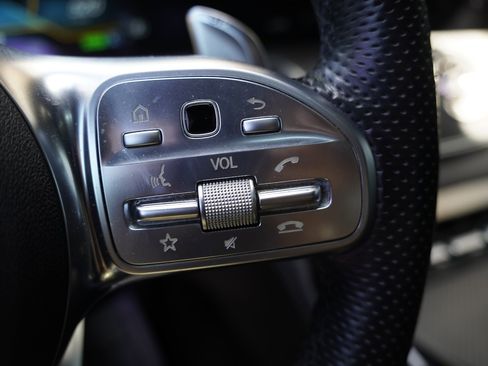Used 2021 Mercedes-Benz AMG GT 43 image 18