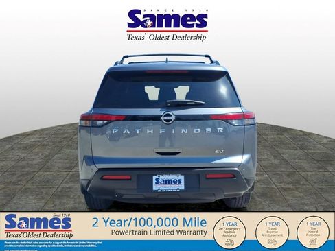 Used 2024 Nissan Pathfinder SV FWD image 4