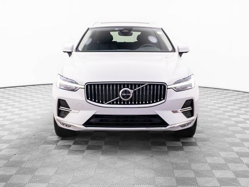 Used 2023 Volvo XC60 B5 Plus w/ Protection Package Premier AWD/4WD image 10