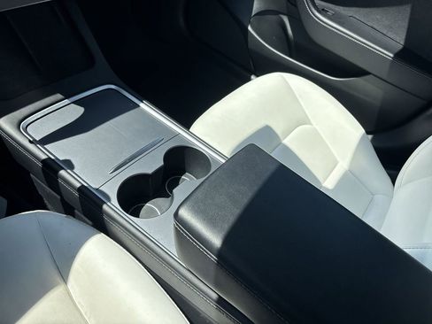 Used 2023 Tesla Model 3 Performance AWD/4WD image 24
