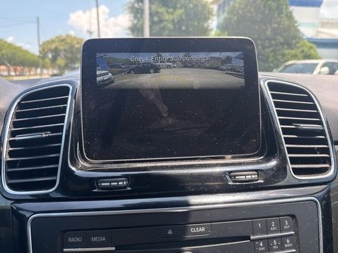 Used 2018 Mercedes-Benz GLE 350 GLE 350 w/ Premium 1 Package image 30