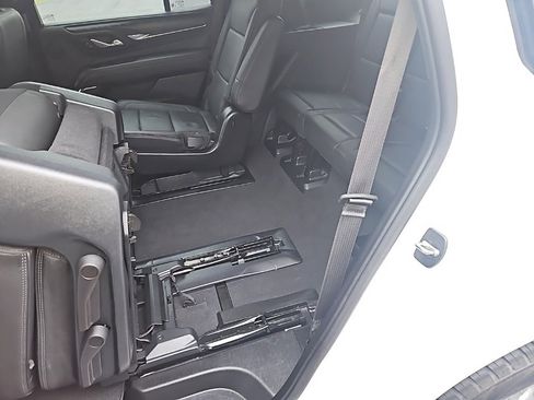 Used 2023 GMC Yukon Denali image 25