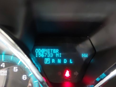 Used 2014 Chevrolet Traverse LS image 19